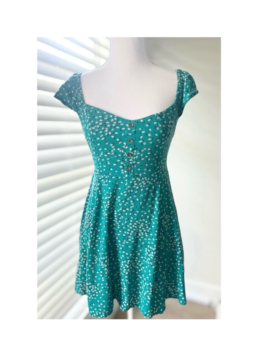 Billabong Teal Floral Cap-Sleeve Button Front Mini Dress